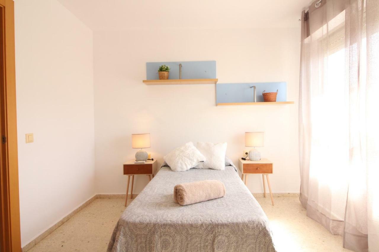 Holidays And Family Apartment Mezquitilla Exterior foto